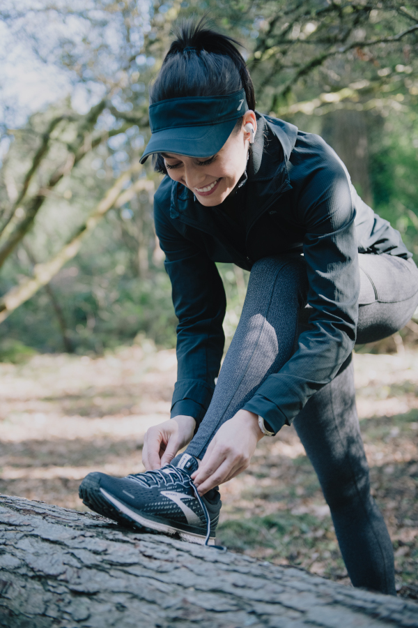 Anna Wong Stylist, Seattle wardrobe stylist,fashion stylist,Wardrobe stylist,Commercial stylist,Womens fashion, Mens fashion,Brooks running,Athletic styling