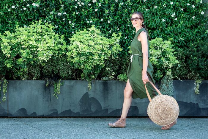 Anna Wong Stylist, Seattle wardrobe stylist,fashion stylist,Wardrobe stylist,Commercial stylist,Womens fashion