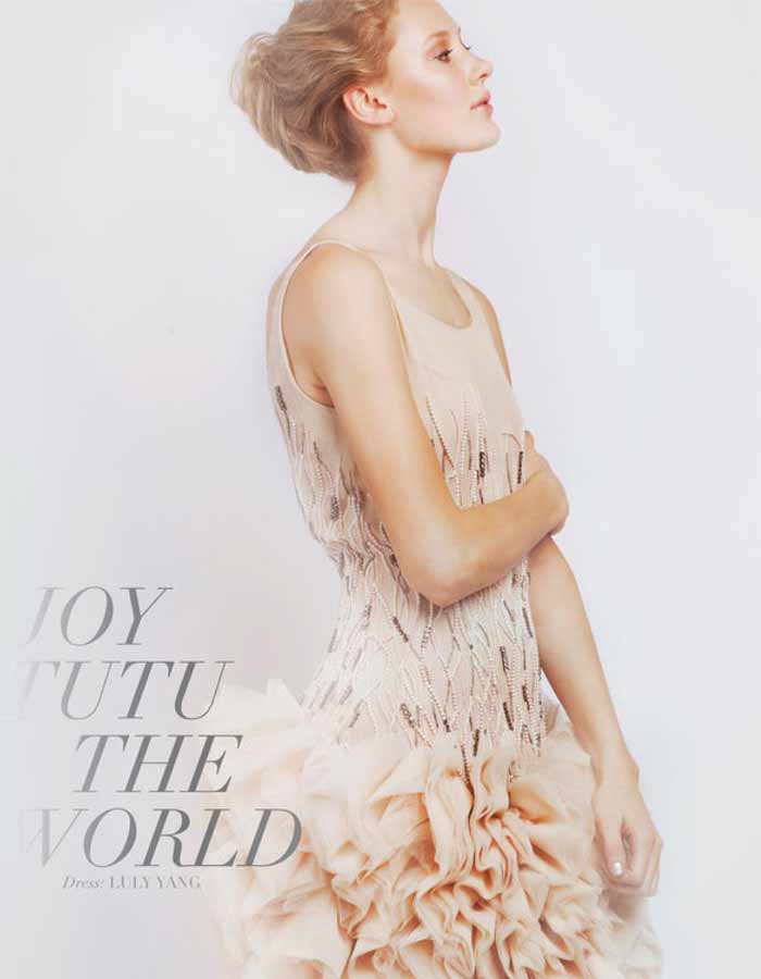 Anna Wong Stylist Jenesequa Joy tutu the world